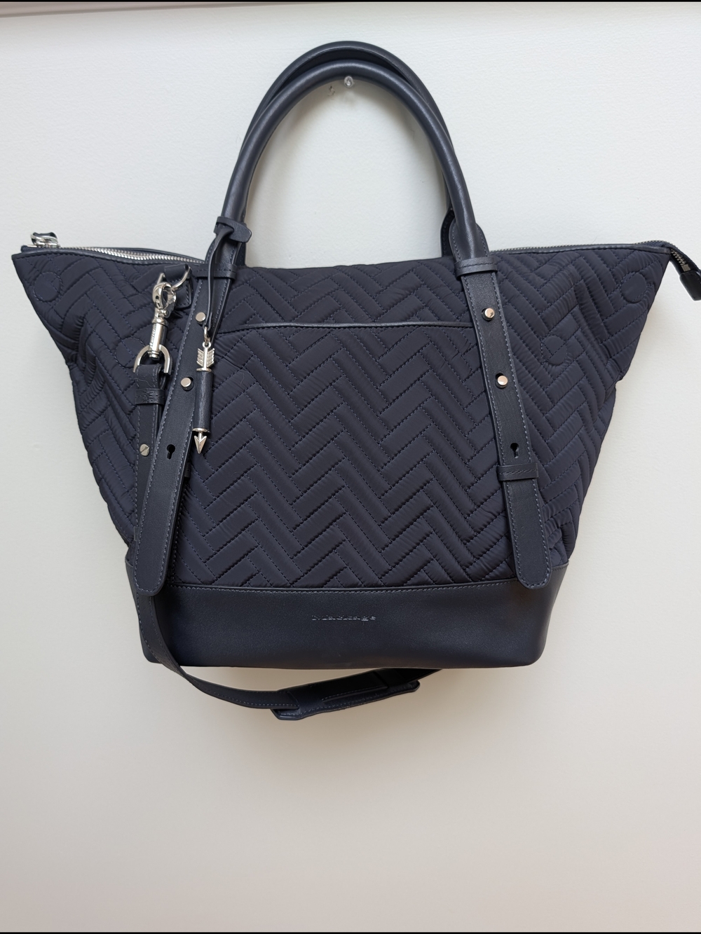 Mackage Navy Chevron Quilted Tote Satchel Crossbody Bag Leather Trim Large